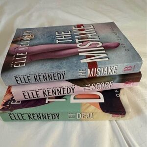 Elle Kennedy Book Set - The Mistake, The Score, The Deal